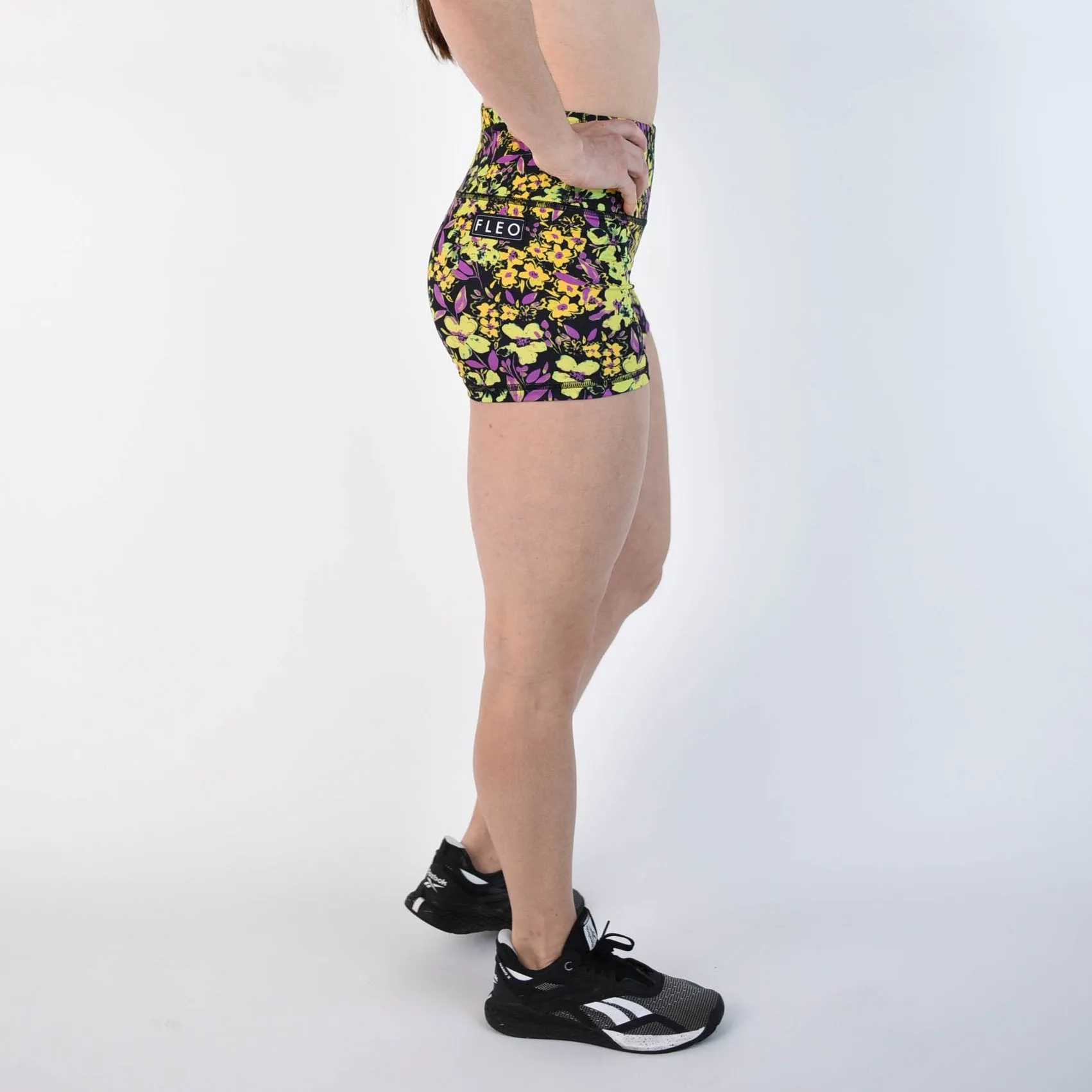 FLEO At Night Shorts (Power High-rise)