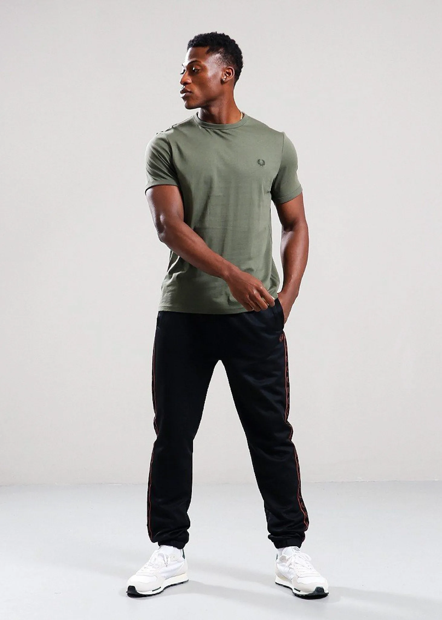 Ringer t-shirt - laurel wreath green